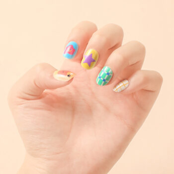 Kid's nails