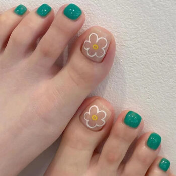 Toe nails